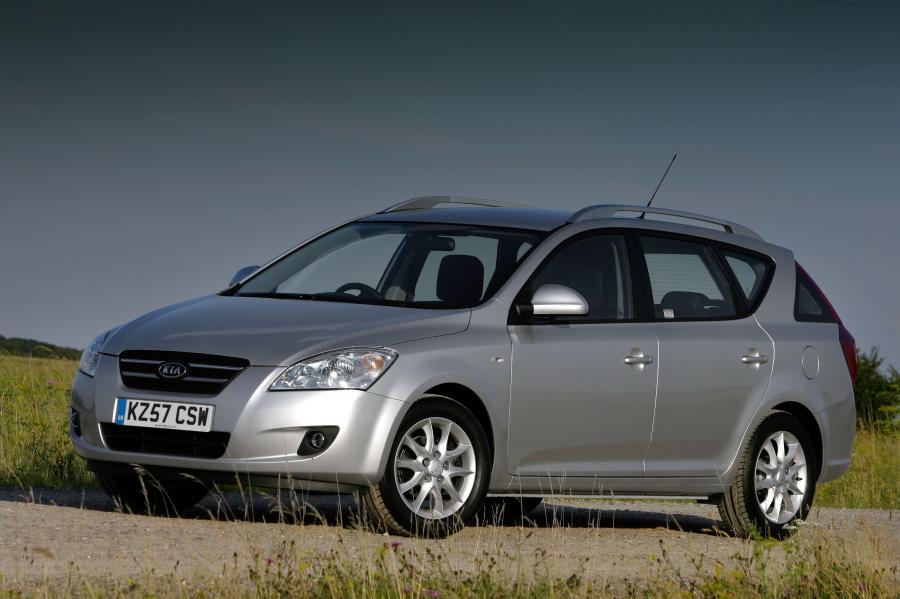  Kia cee&rsquo;d SW 2007 года  (фото 42 из 47)